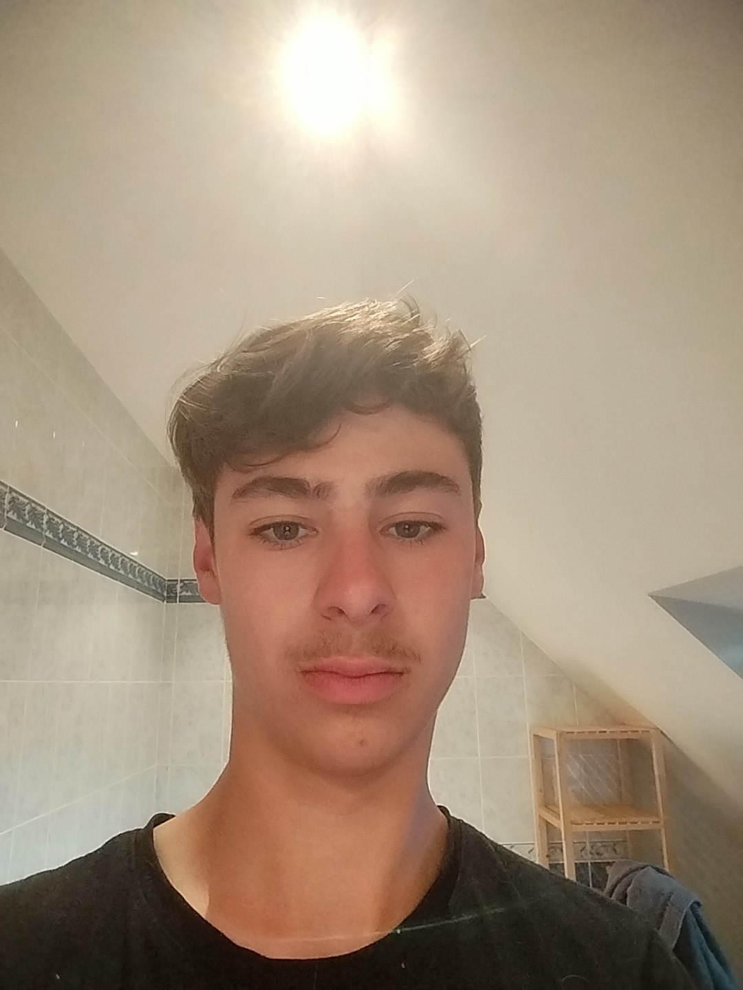 Profil de Keith, 21 ans, Annonce Gay à Unterschlinder