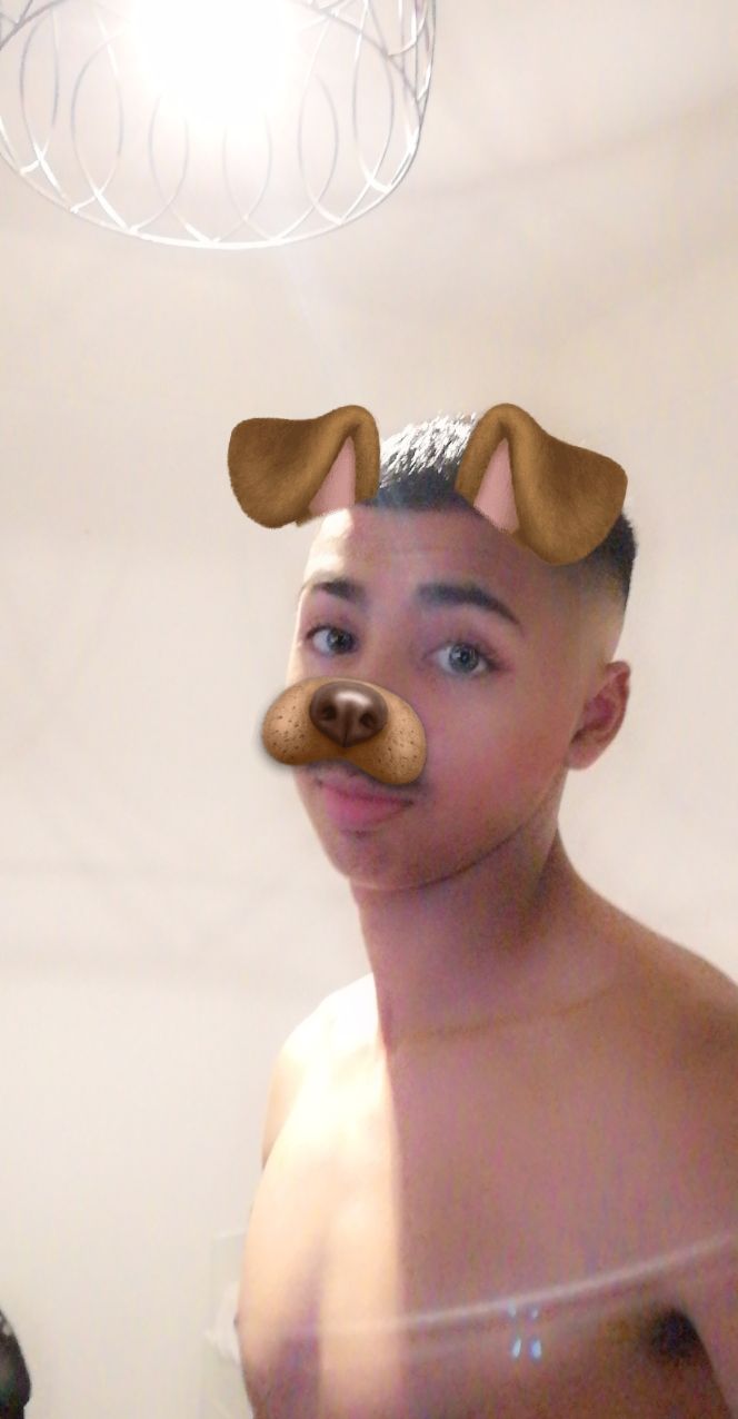 Profil de Manyl, 22 ans, Annonce Gay à Stockem