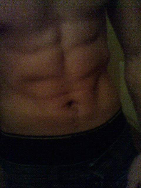 Profil de Majdi, 25 ans, Annonce Gay à Niederwampach