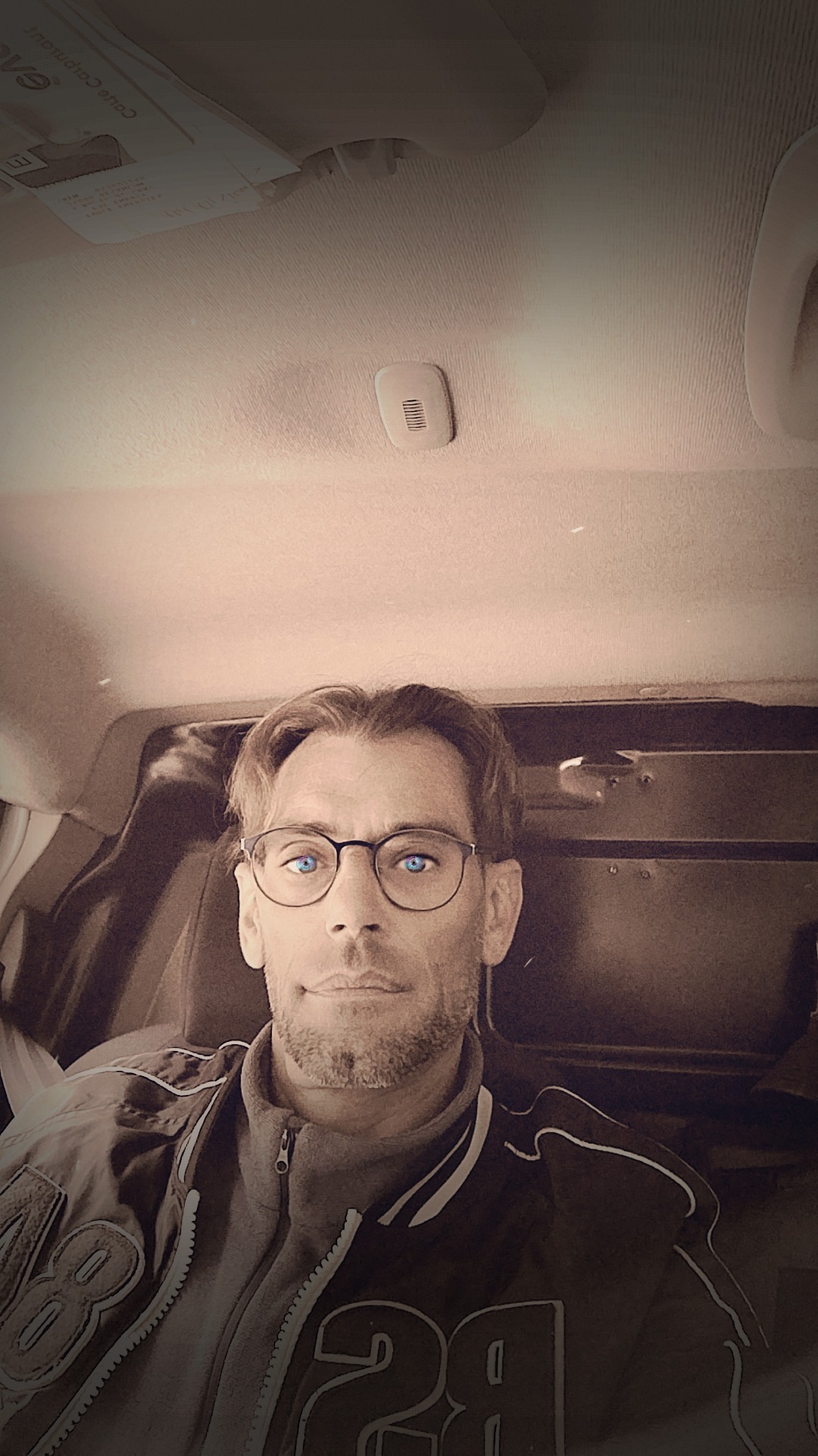 Profil de Hyppolite, 46 ans, Annonce Gay à Michelbouch