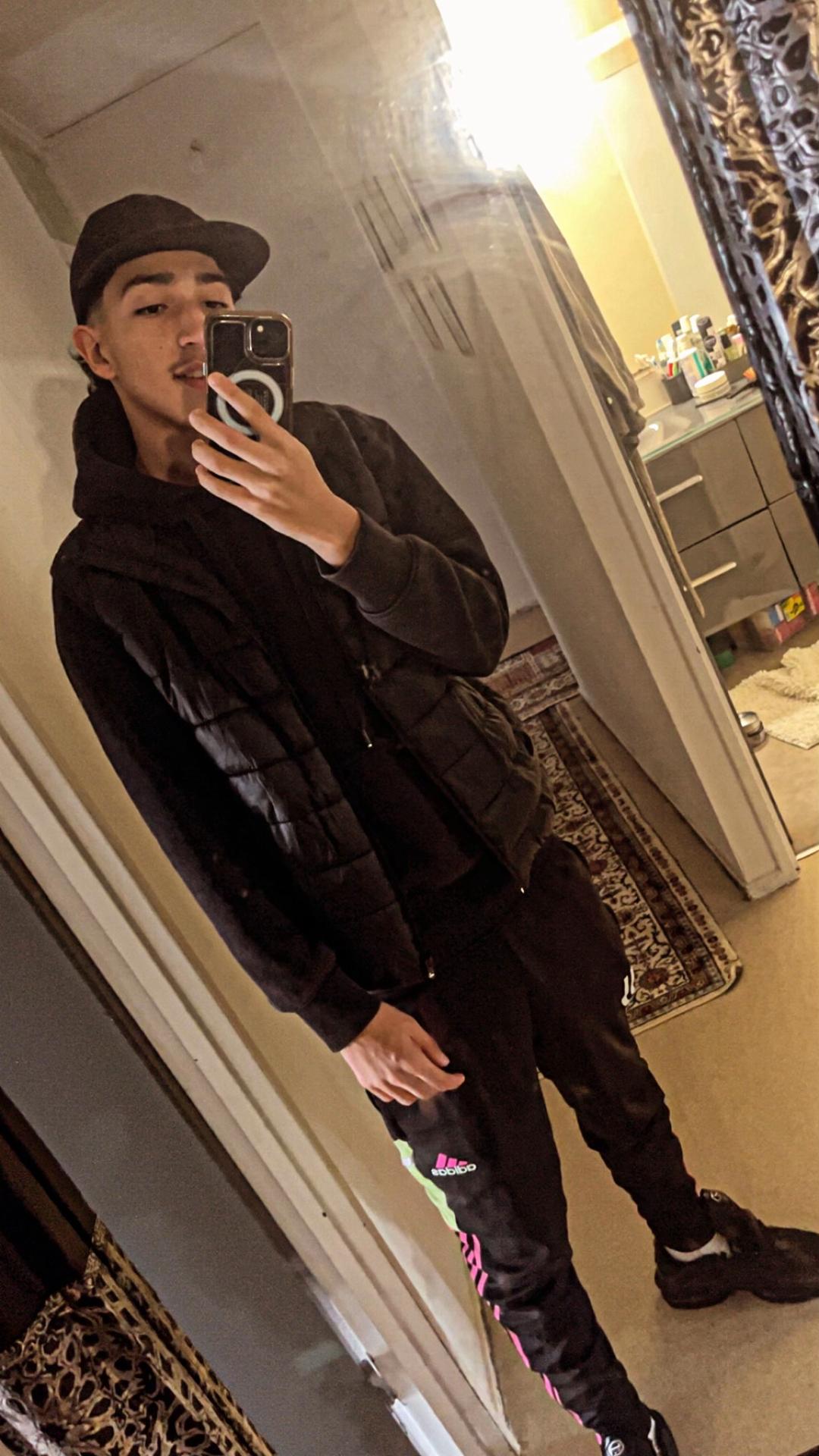 Profil de Daba, 19 ans, Annonce Gay à Grindhausen