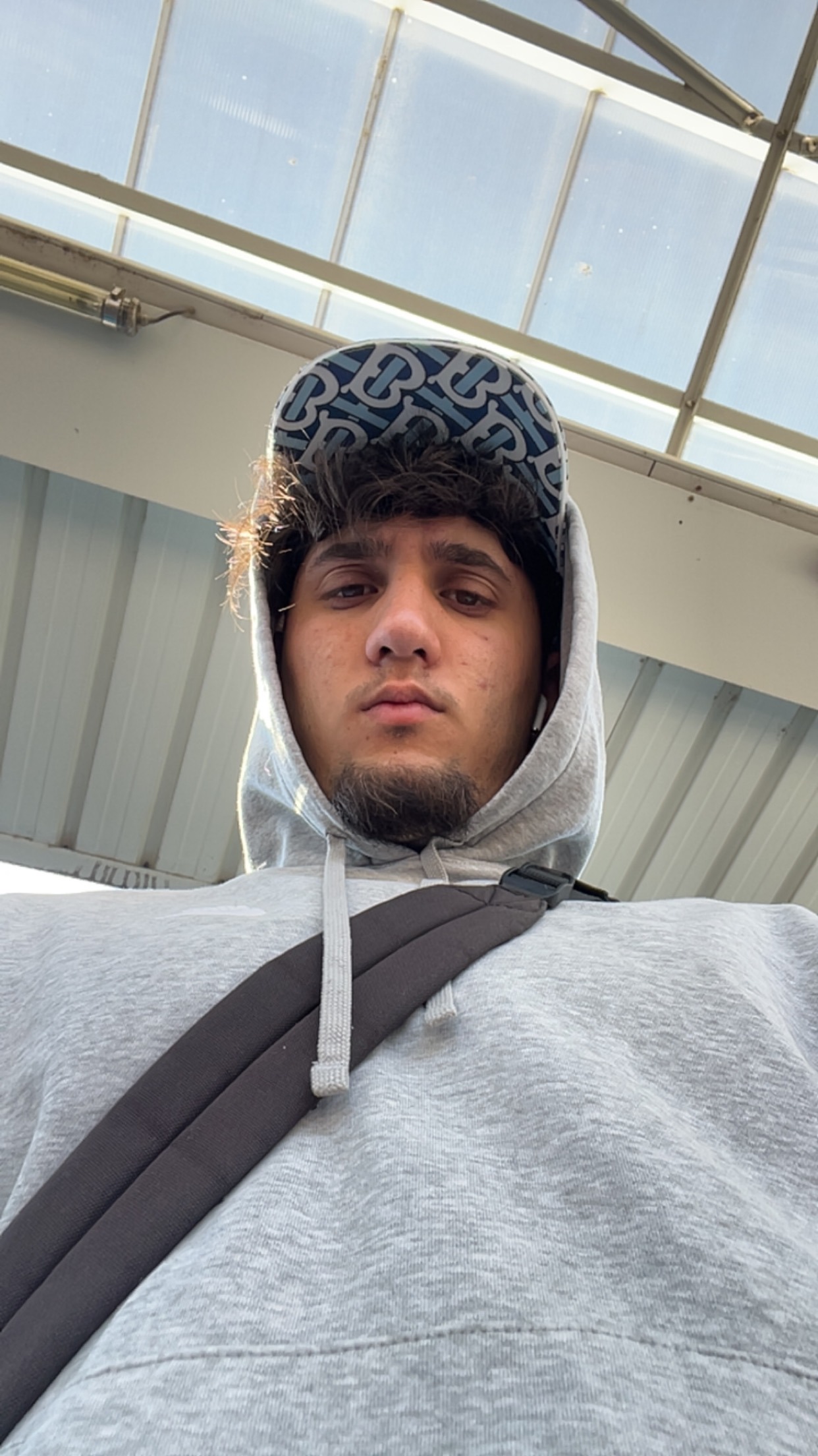 Profil de Cyril, 21 ans, Annonce Gay à Boxhorn