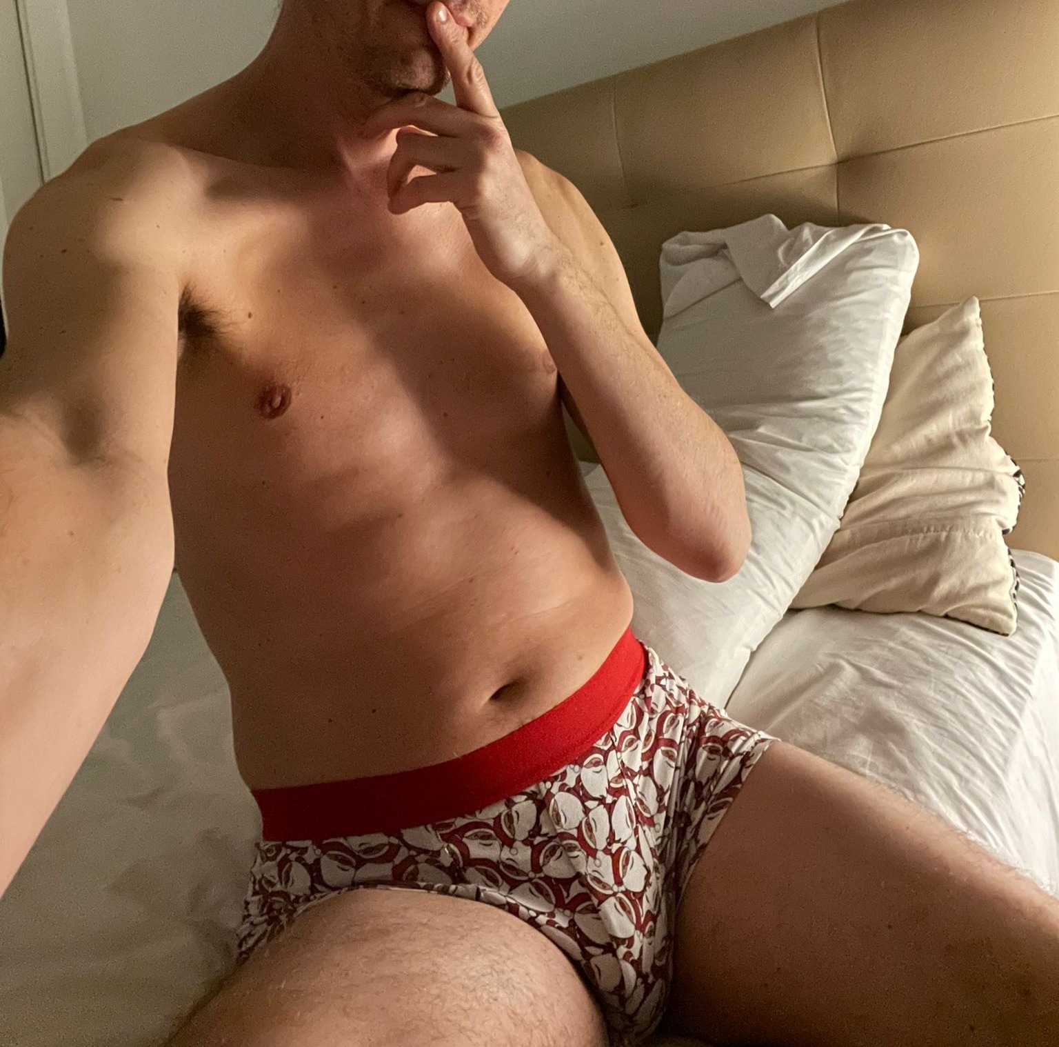 Profil de Mari, 42 ans, Annonce Gay à Crendal