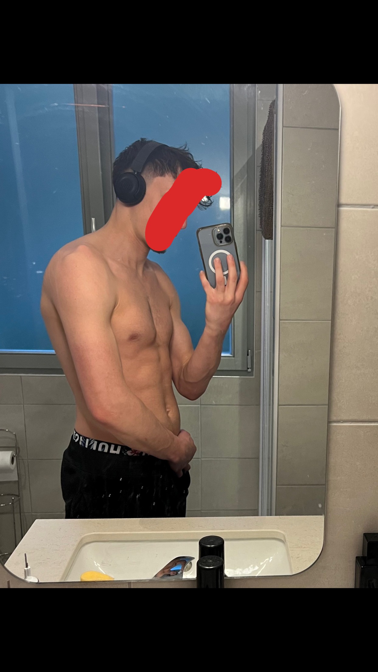 Profil de Maxens, 23 ans, Annonce Gay à Schieren