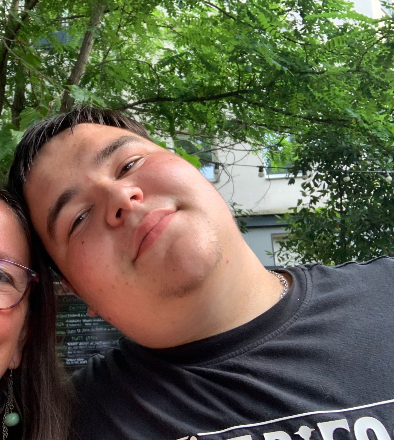 Profil de Schilo, 21 ans, Annonce Gay à Lilien