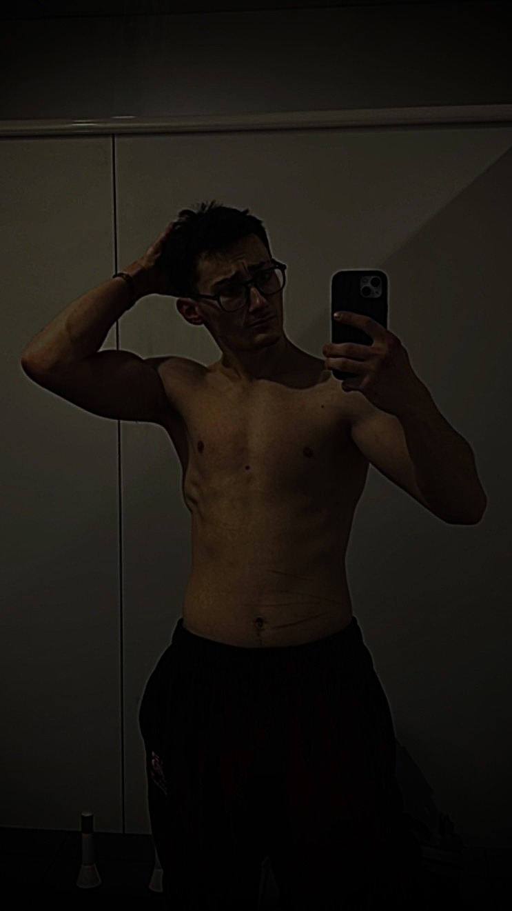 Profil de Anouar, 23 ans, Annonce Gay à Oberwampach