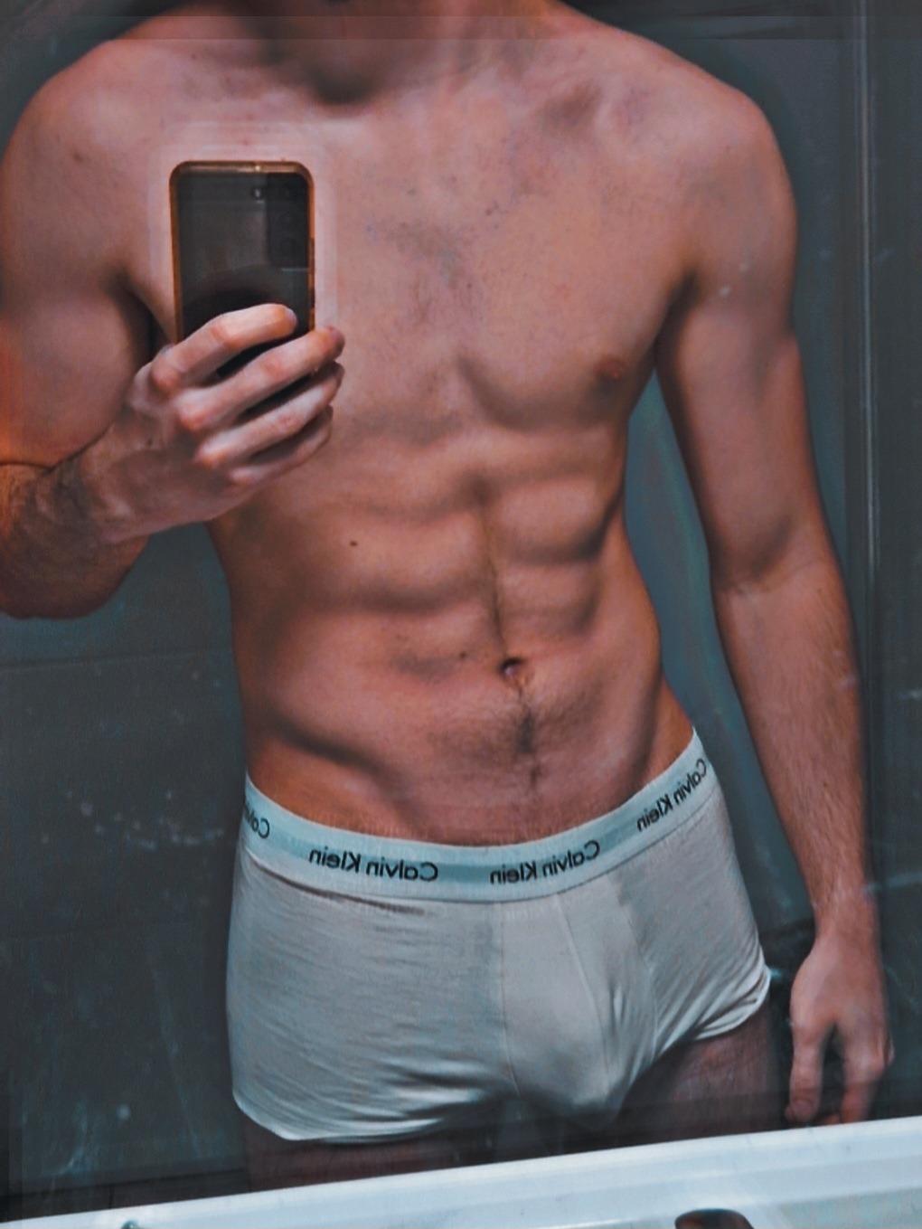 Profil de Robert, 23 ans, Annonce Gay à Leithum