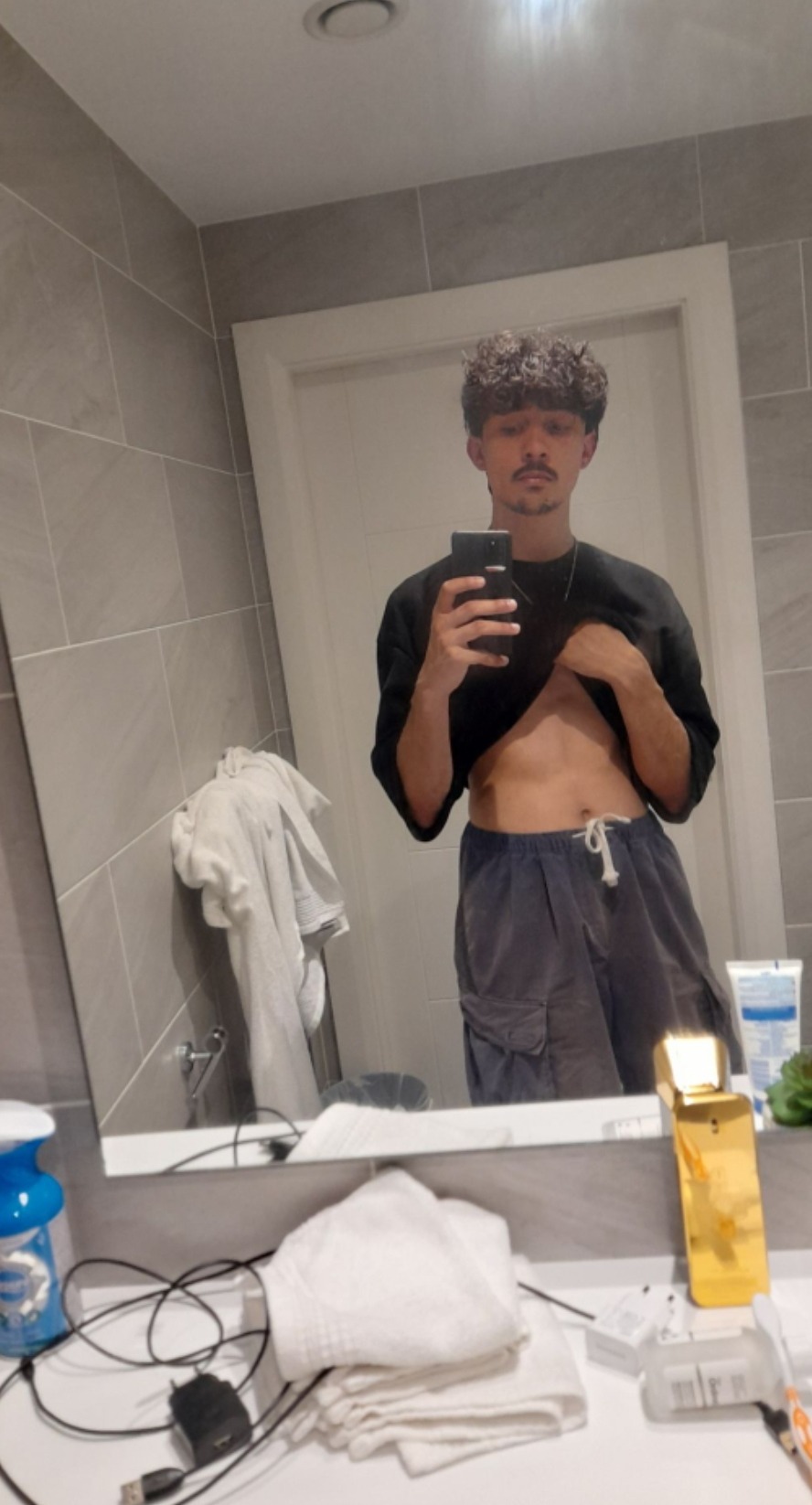 Profil de Souleman, 21 ans, Annonce Gay à Boevange