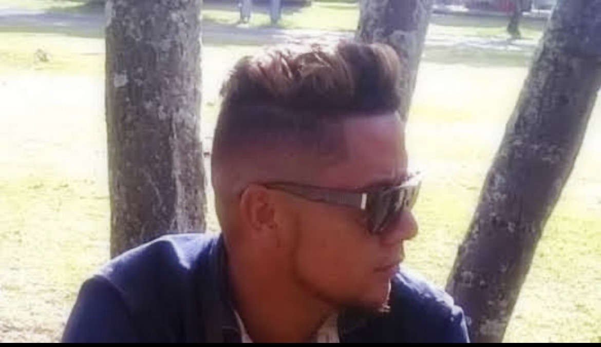 Profil de Shelton, 41 ans, Annonce Gay à Drinklange