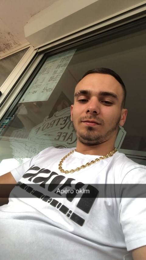 Profil de Brayton, 26 ans, Annonce Gay à Scheidgen