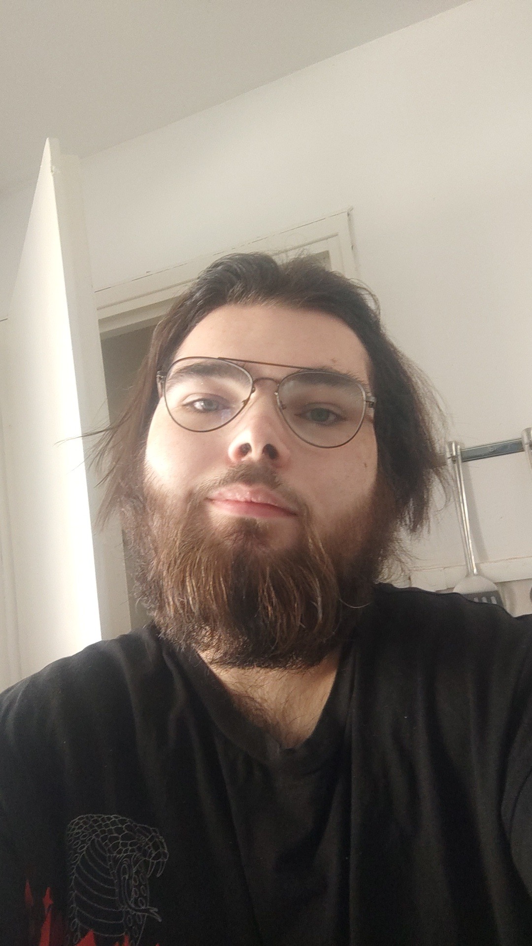 Profil de Yonni, 22 ans, Annonce Gay à Ernzen