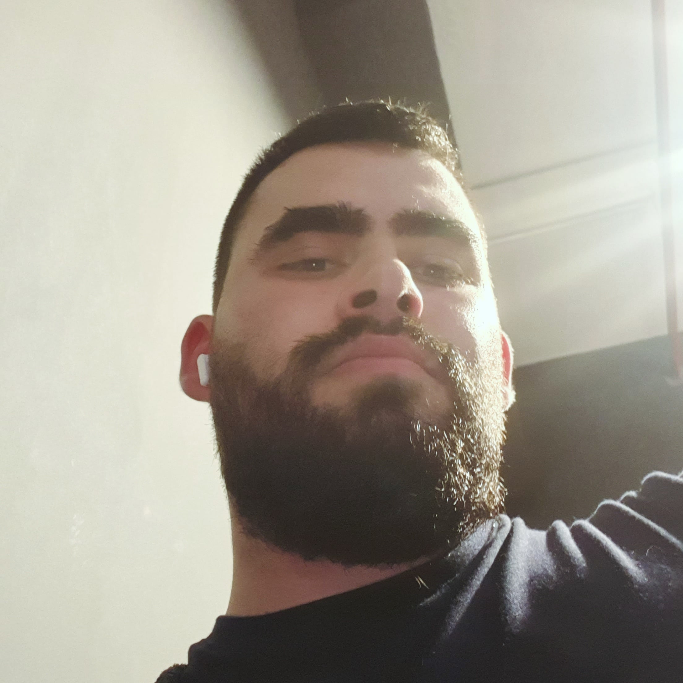 Profil de Milhan, 28 ans, Annonce Gay à Girsterklaus