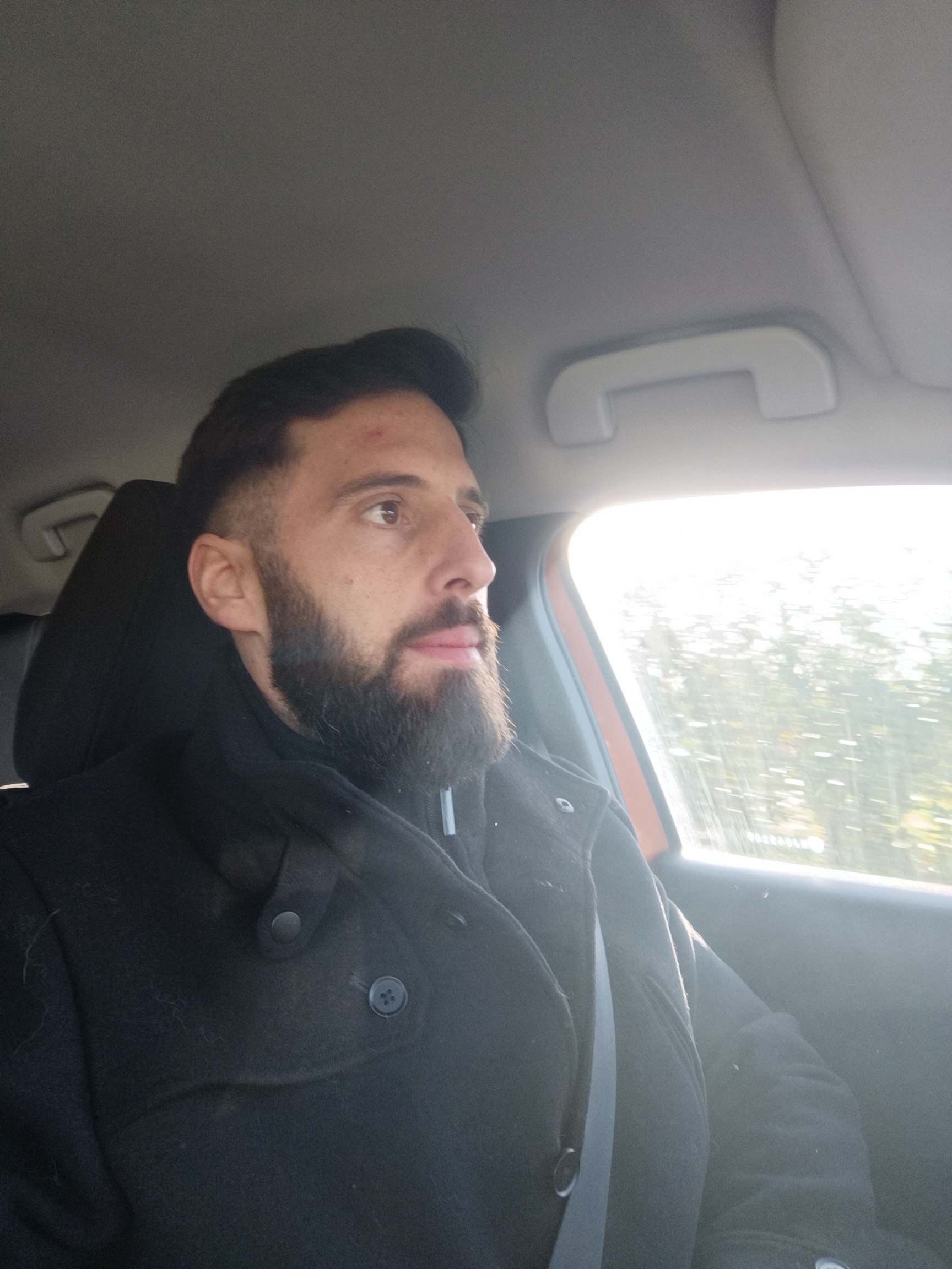 Profil de Mahery, 33 ans, Annonce Gay à Bettel