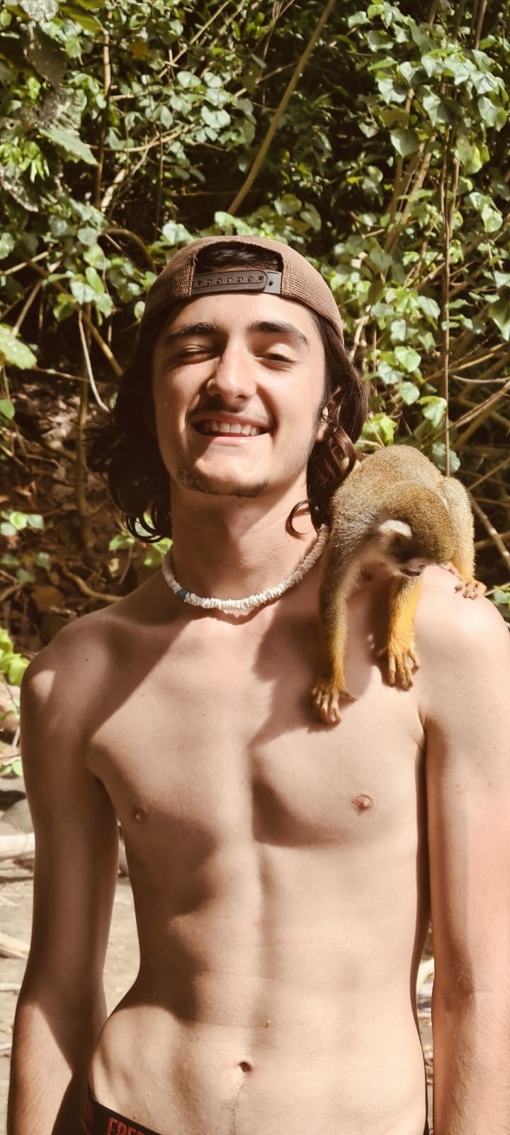 Profil de Elyane, 19 ans, Annonce Gay à Rippig