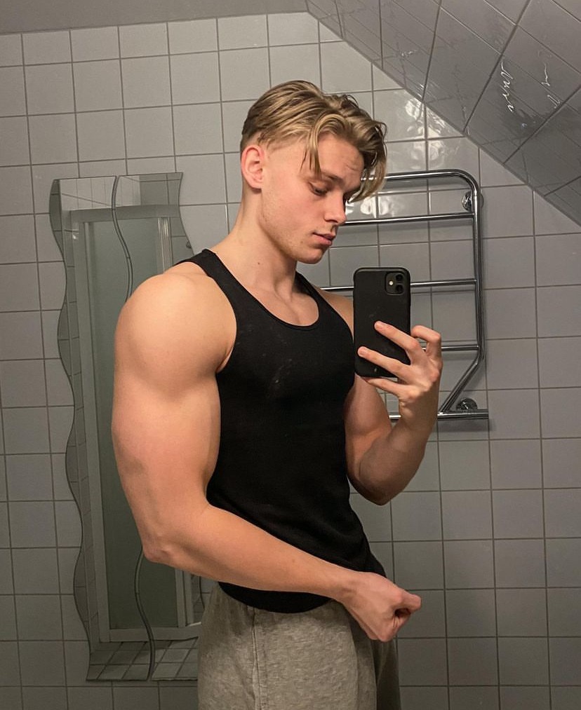 Profil de Firass, 21 ans, Annonce Gay à Hamiville