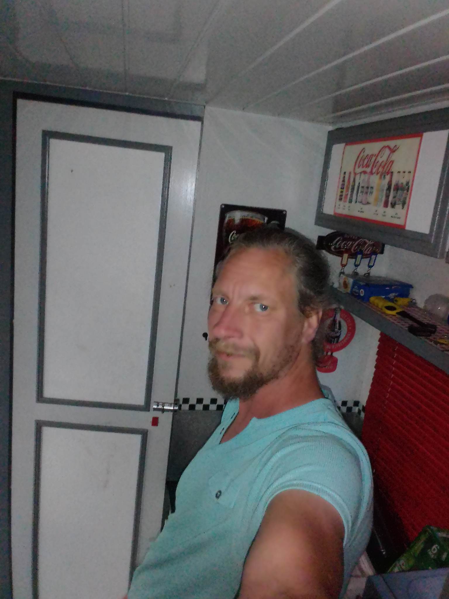 Profil de Charbel, 44 ans, Annonce Gay à Leithum