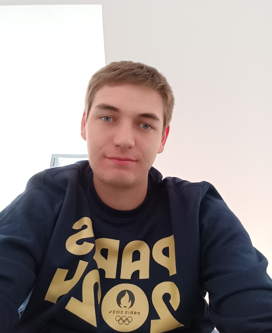 Profil de Yowen, 22 ans, Annonce Gay à Dorscheid