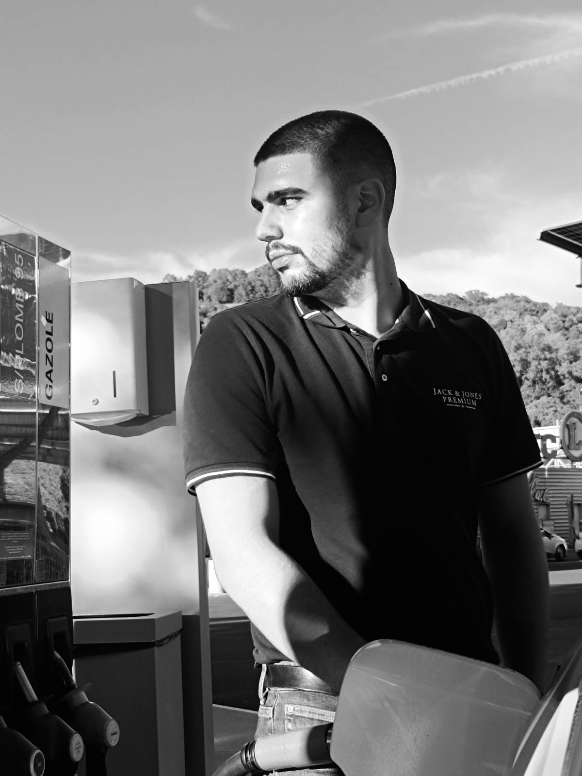 Profil de Hélie, 22 ans, Annonce Gay à Ospern