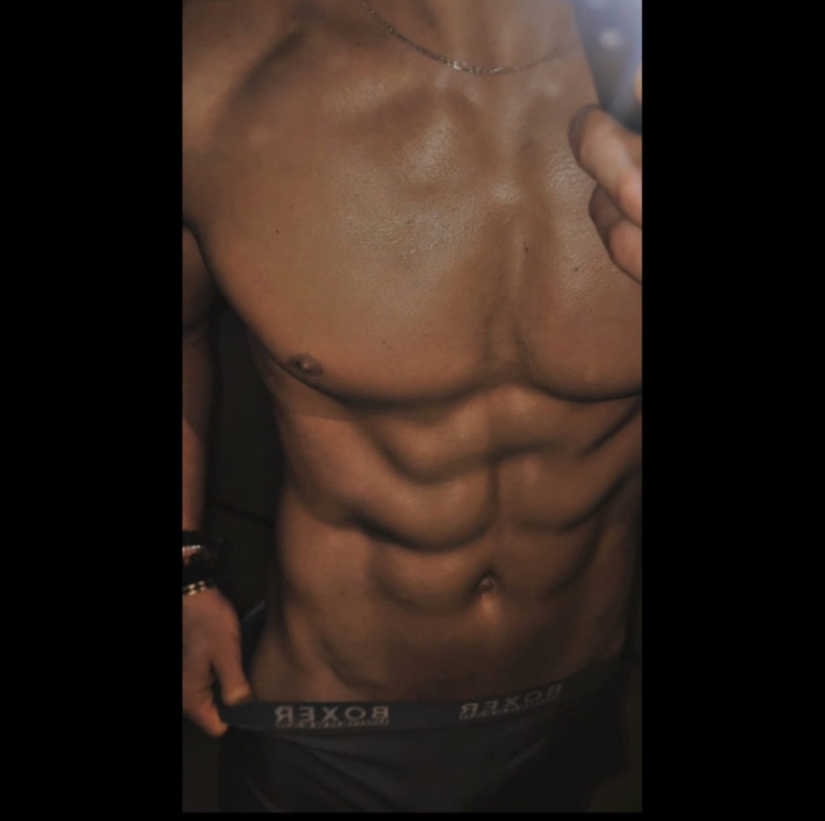 Profil de Jia, 24 ans, Annonce Gay à Maulusmuehle